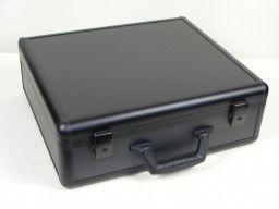 Präsentationskoffer mit Rasterschaum